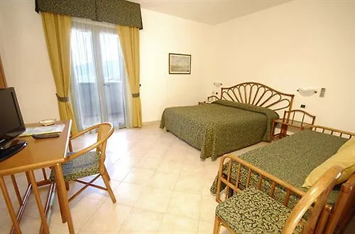 Albergo Le Briciole Bagno-Sprizze 3*,